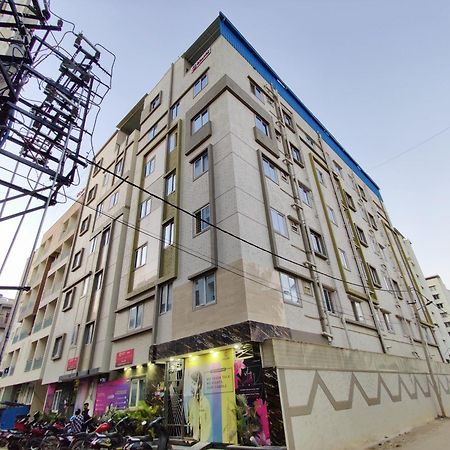 C Suites - Clanton Bangalore Ngoại thất bức ảnh